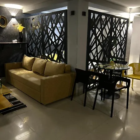 Private Pool By Day Off Apartment Skopje