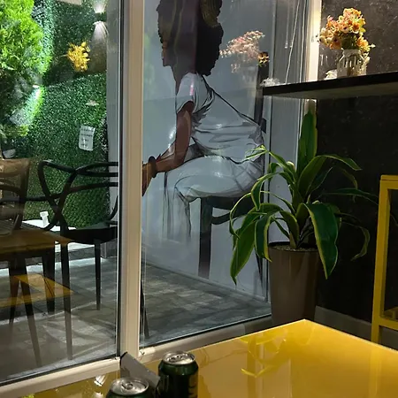 Апартаменти Private Pool By Day Off