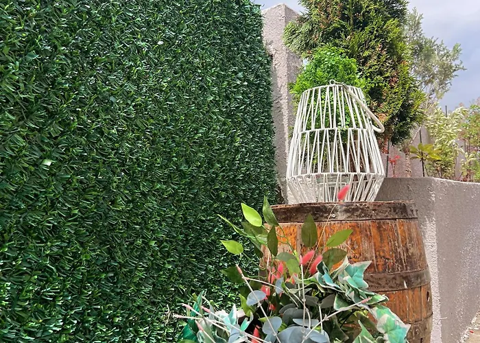 Private Pool By Day Off * Скоп'є