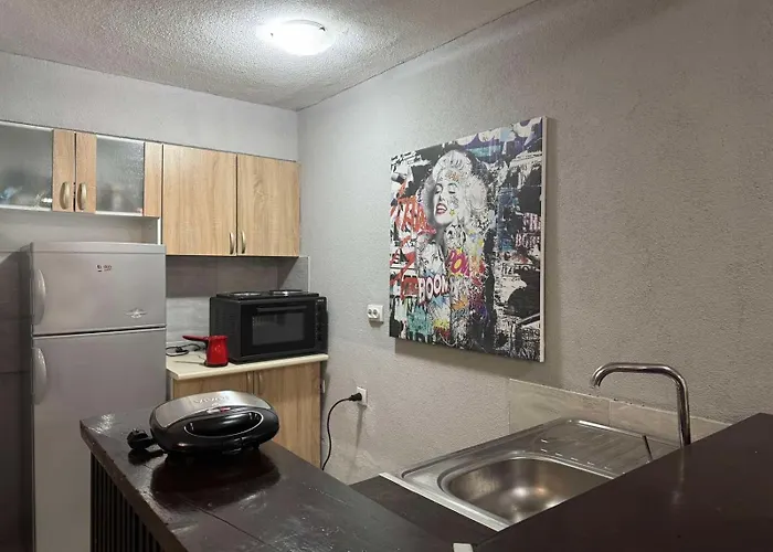 Апартаменти Private Pool By Day Off Скоп'є